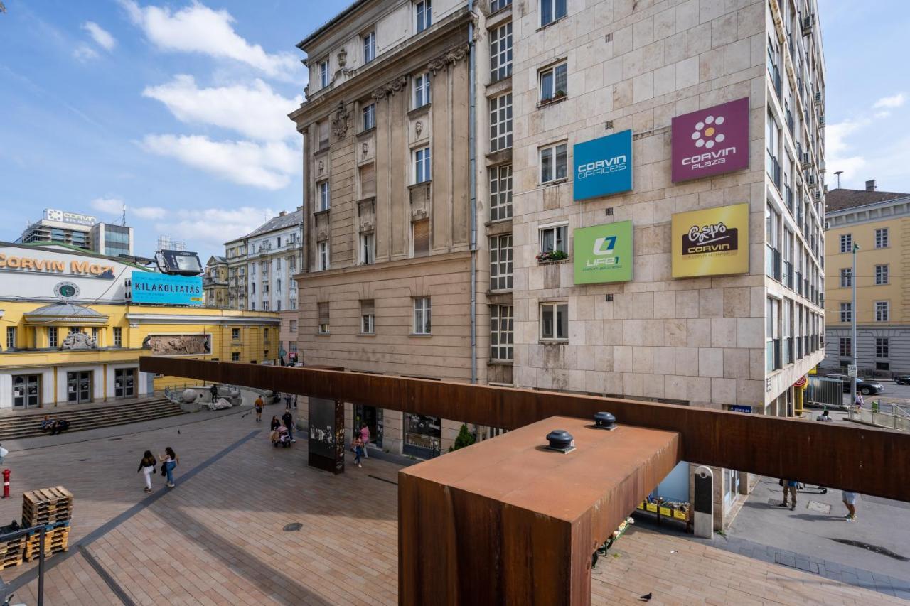 Cascade Corvin Apartment Budapest Esterno foto